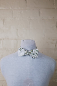 Bow Tie - Olive Green Leaves