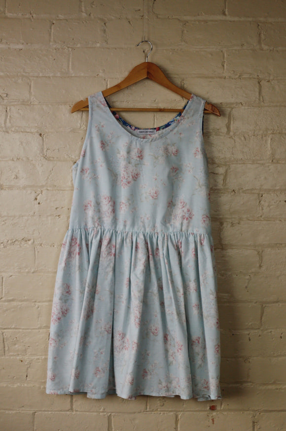 Down The River Dress - Size 18